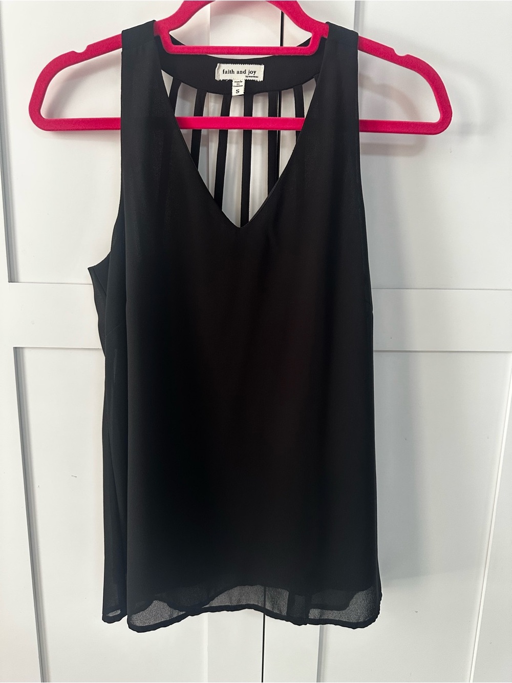 Monteau Black V-Neck Sleeveless Camisole with Strappy Back